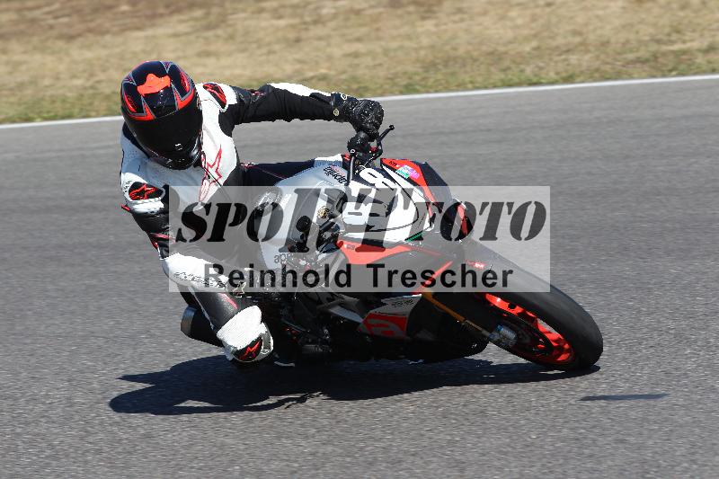Archiv-2022/54 13.08.2022 Plüss Moto Sport ADR/Einsteiger/818